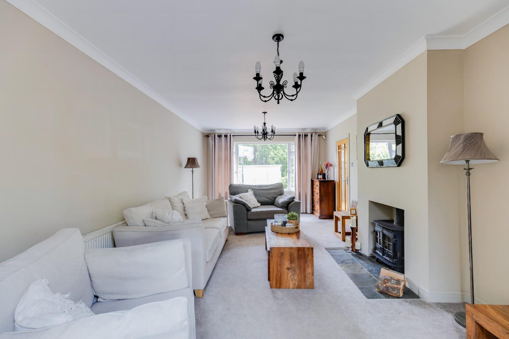 Robgill, Gwern Y Steeple Peterston-Super-Ely, Cardiff, South Glamorgan, CF5 6LG